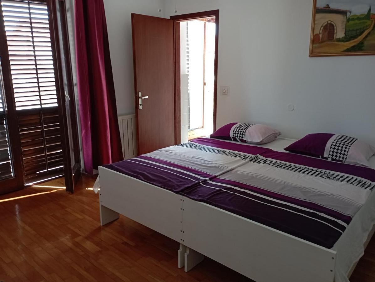 Apartment Mare 1 Novigrad Istria Extérieur photo